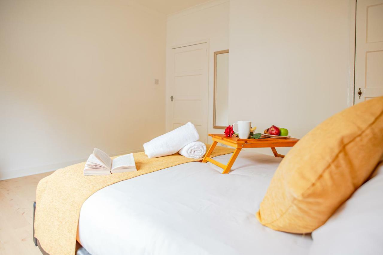 Stirling Mercury Apartment - Scotland Holiday Let Екстер'єр фото