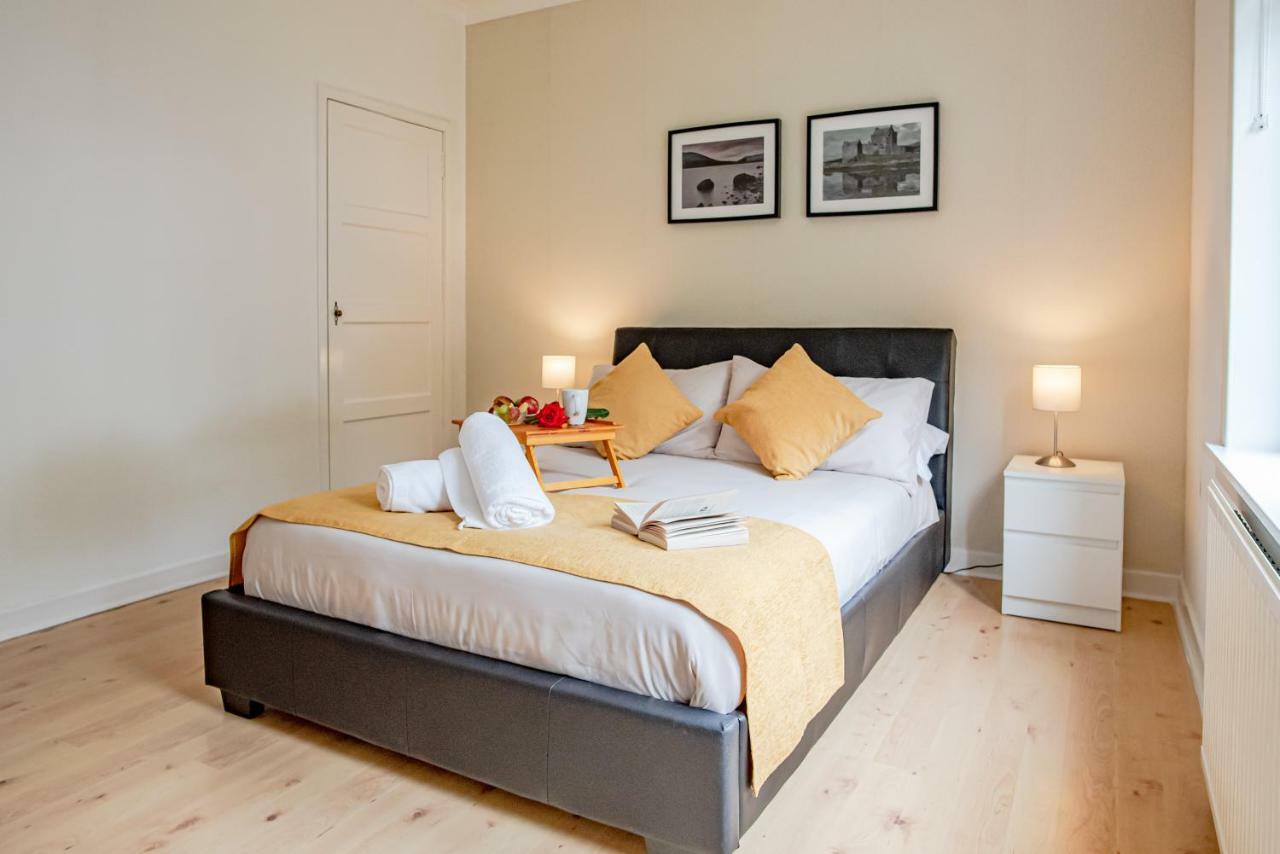 Stirling Mercury Apartment - Scotland Holiday Let Екстер'єр фото
